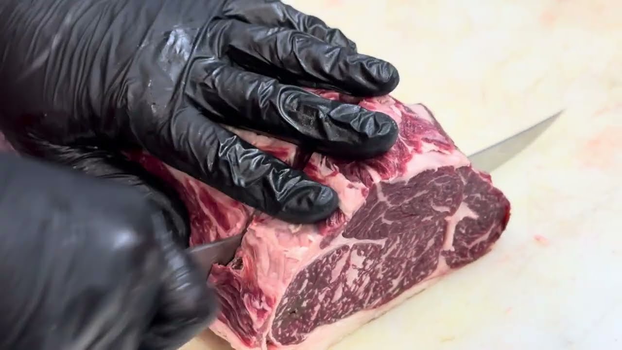 THE MOST EXPENSIVE STEAK WRAPPED #marble #steak #shorts #luxury 