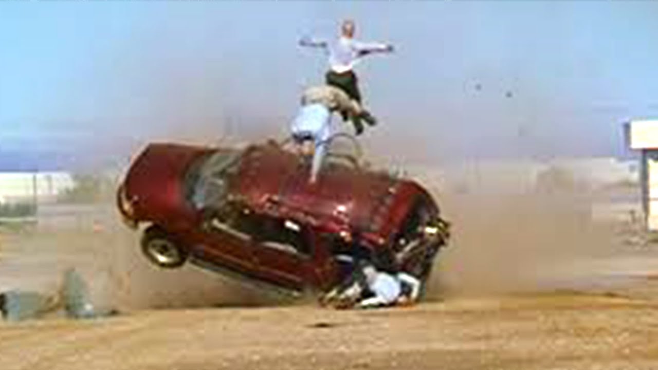 BEST STUPID DRIVERS COMPILATION _ TOTAL IDIOTS IN TRUCKS & CARS FAILS _ DANGEROUS BAD DAY AT WORK