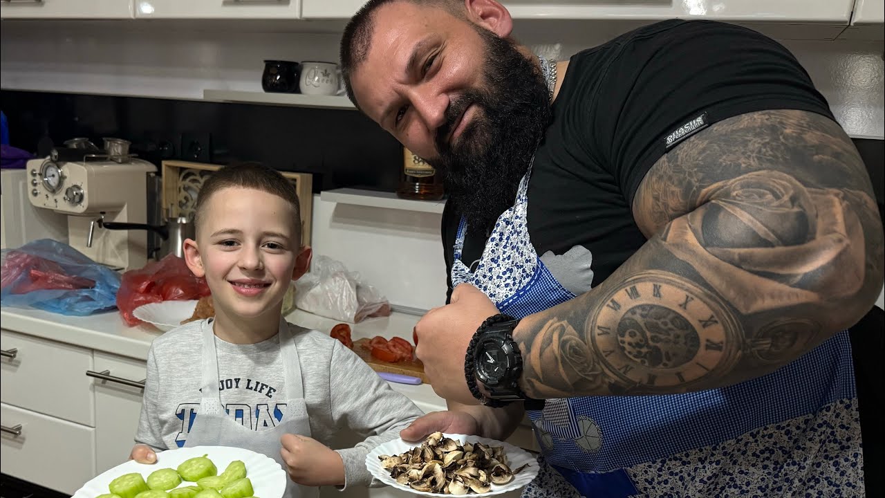 DJORDJE SE OPUSTIO PRED KAMERAMA!*prava pomoć u kuhinji*