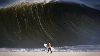 Never turn your back on the ocean