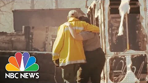 Survivors Recount Tennessee Wildfires, Fleeing For Safety | NBC News