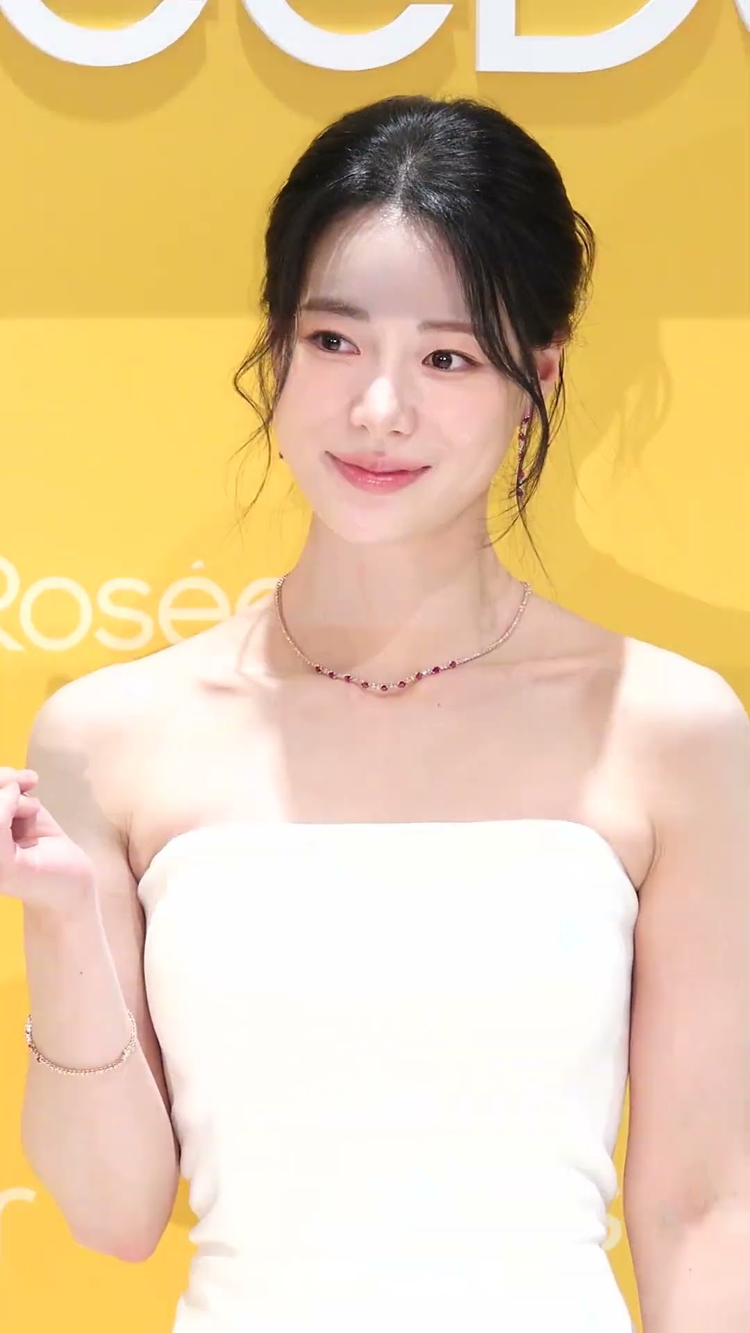 임지연, 감탄을 부르는 순백의 아름다움 #LimJiyeon