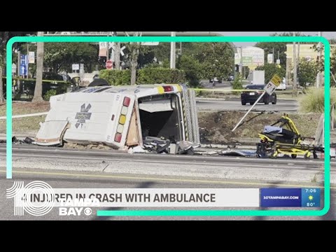 Fla. ambulance crew in stable condition after crash - Vimarsana News