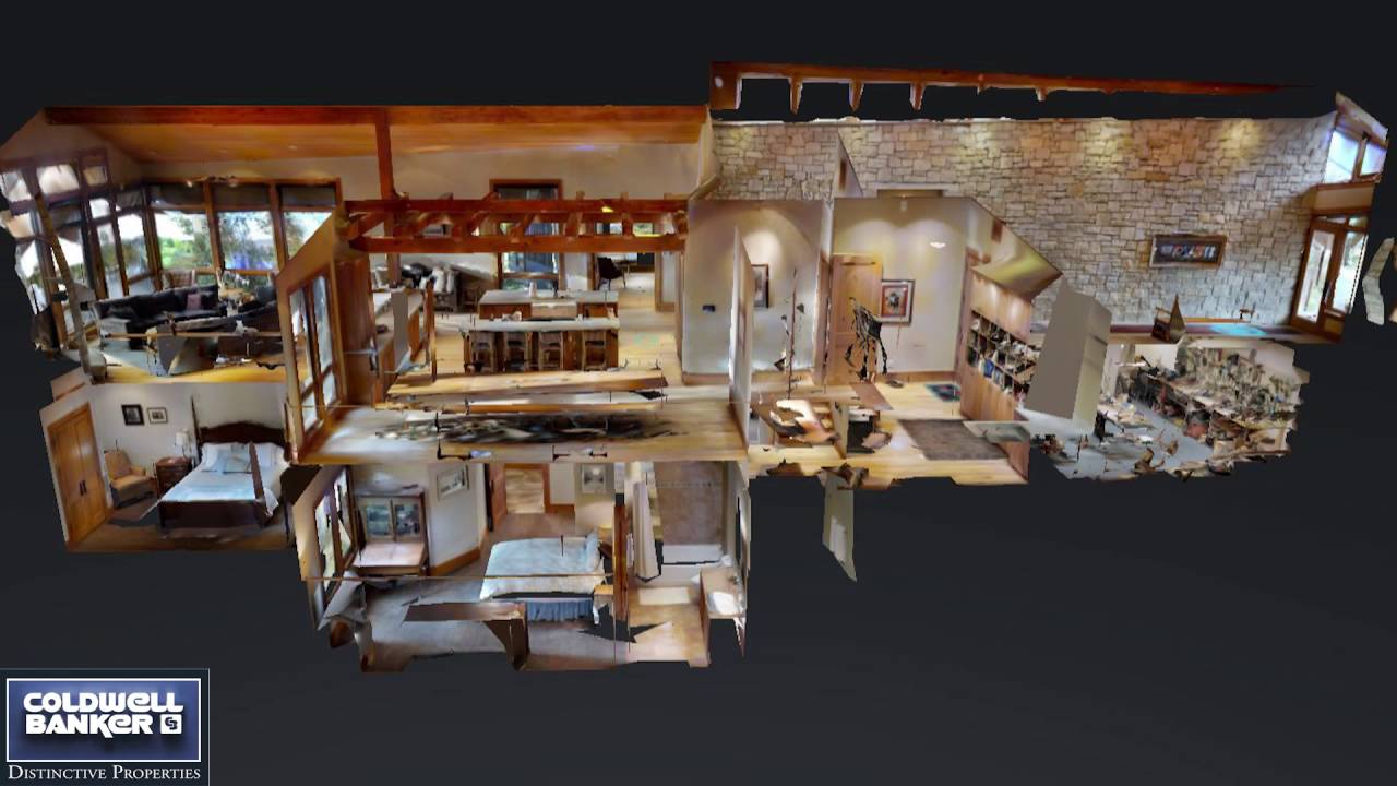 Stephanie Reed introducing the newest technology at Coldwell Banker Distinctive Properties