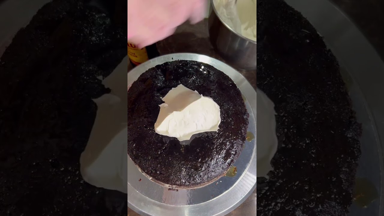 One piece themed simple cake