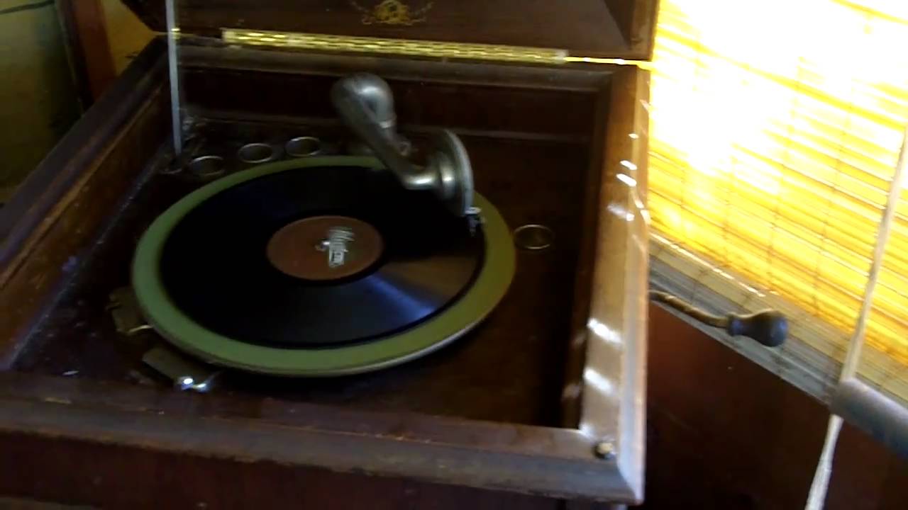 Columbia Grafonola Phonograph - YouTube