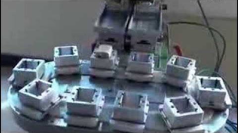 2-color open ink well pad printer with conveyor