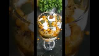 samosa chaat #short #ytshort #viralvideo #kitchenboat