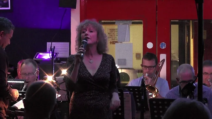 Ruth Lambert. Customs House Big Band at Dormans Cl...