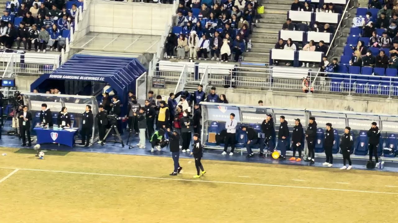 44# 2026.02.28.토 1R 서울전 프렌테트리콜로 응원직캠 VAR/경기종료/이정효감독님