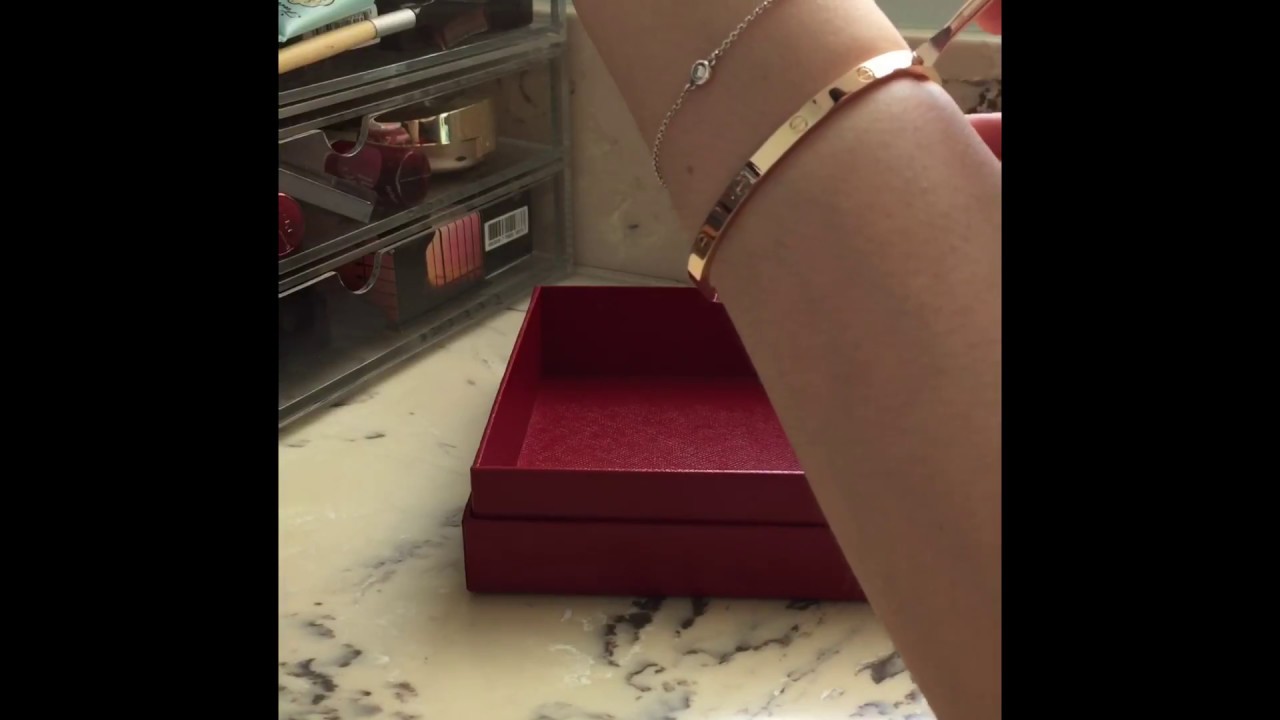 cartier love bracelet small vs regular width