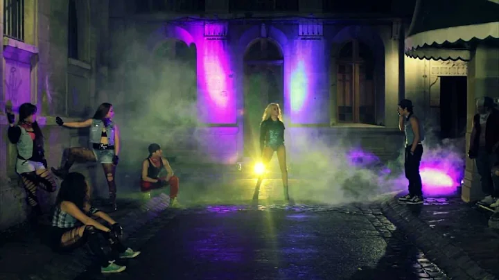 Britney Spears - Up N Down  Music Video - Fran Spe...