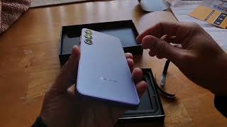 Unboxing Samsung Galaxy S24 Plus
