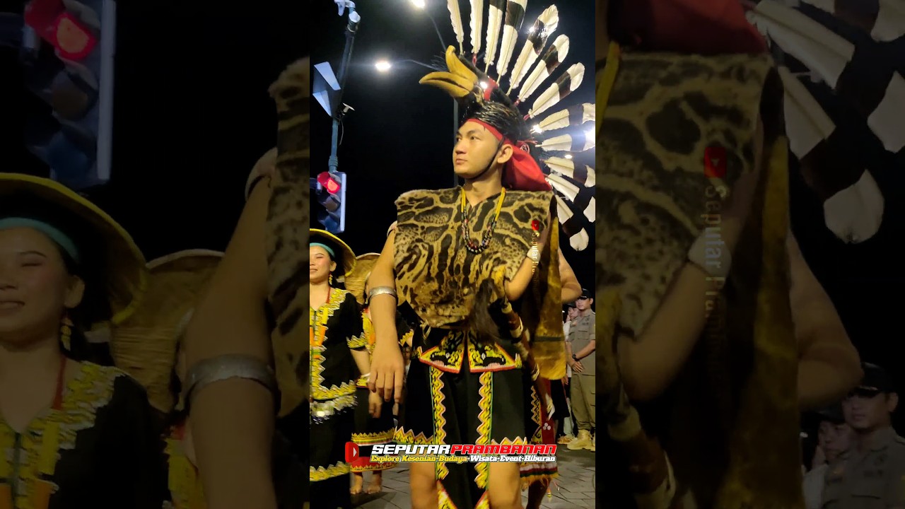 TARIAN DAYAK INDONESIA