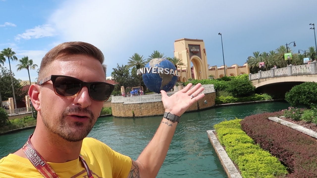 What Is City Walk At Universal Orlando Resort? | Full Walking Tour, Shops, Food Locations & More!