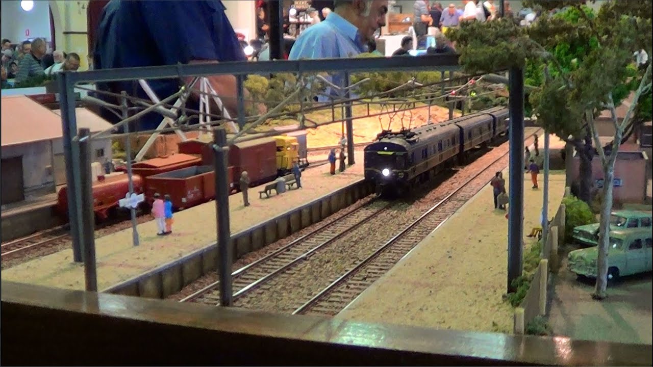 Geelong Model Railway Exhibition 2015 - YouTube