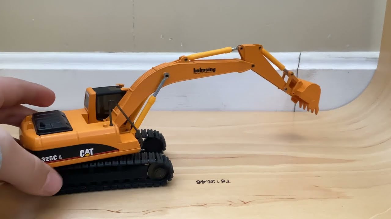 NZG cat 325cl “kokosing” excavator review 