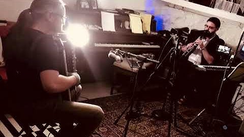 Bukhusher Khosidl performed by Michael Winograd and Ilya Shneyveys