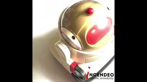 Retro TOMY Omni Jr. Robot Toy