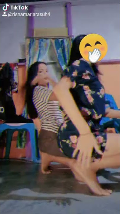 Tes goyang tiktok😁 cewek manado 💛