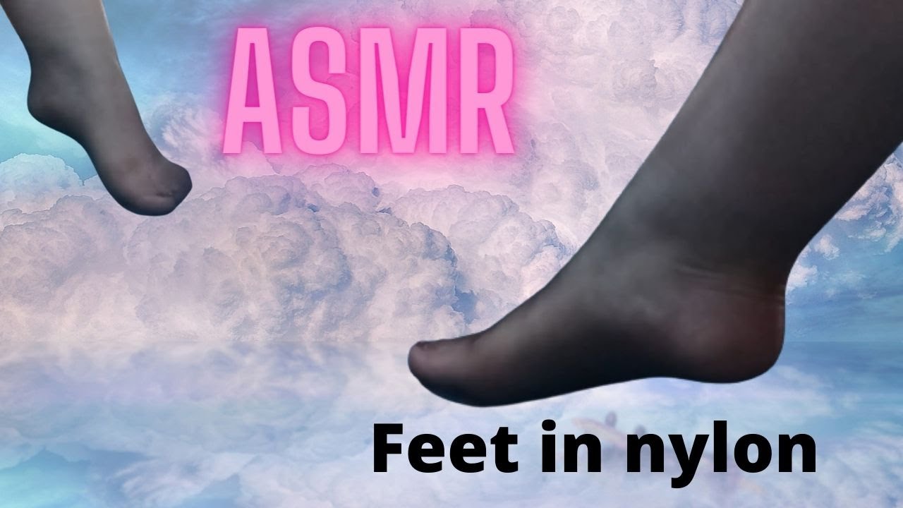 Rubbing feet. АСМР нейлон. ASMR nylon. ASMR nylon Socks. ASMR foot rubbing.