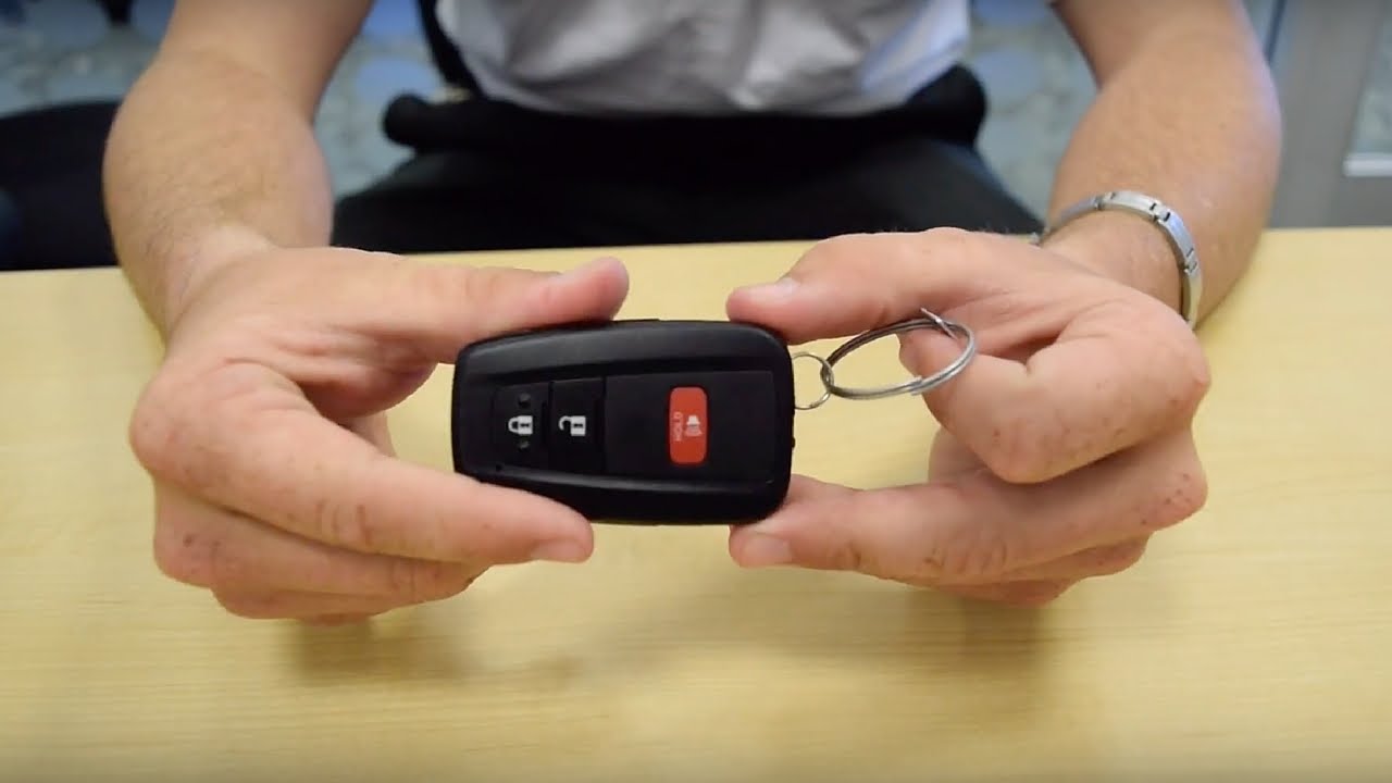 How to Replace a 2016 Prius Key Fob/Remote Battery YouTube