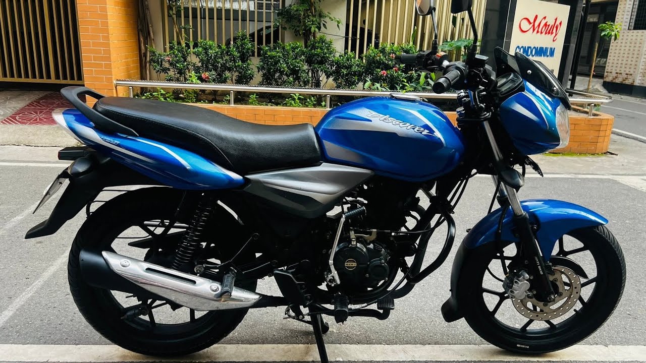 Bajaj Discover 125 2024 Blue