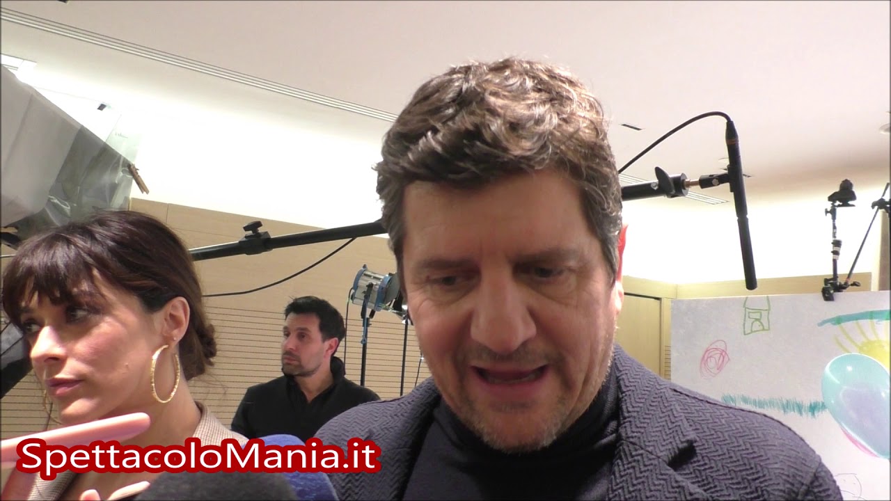 10 giorni senza mamma: videontervista a Fabio De Luigi e Valentina Lodovini