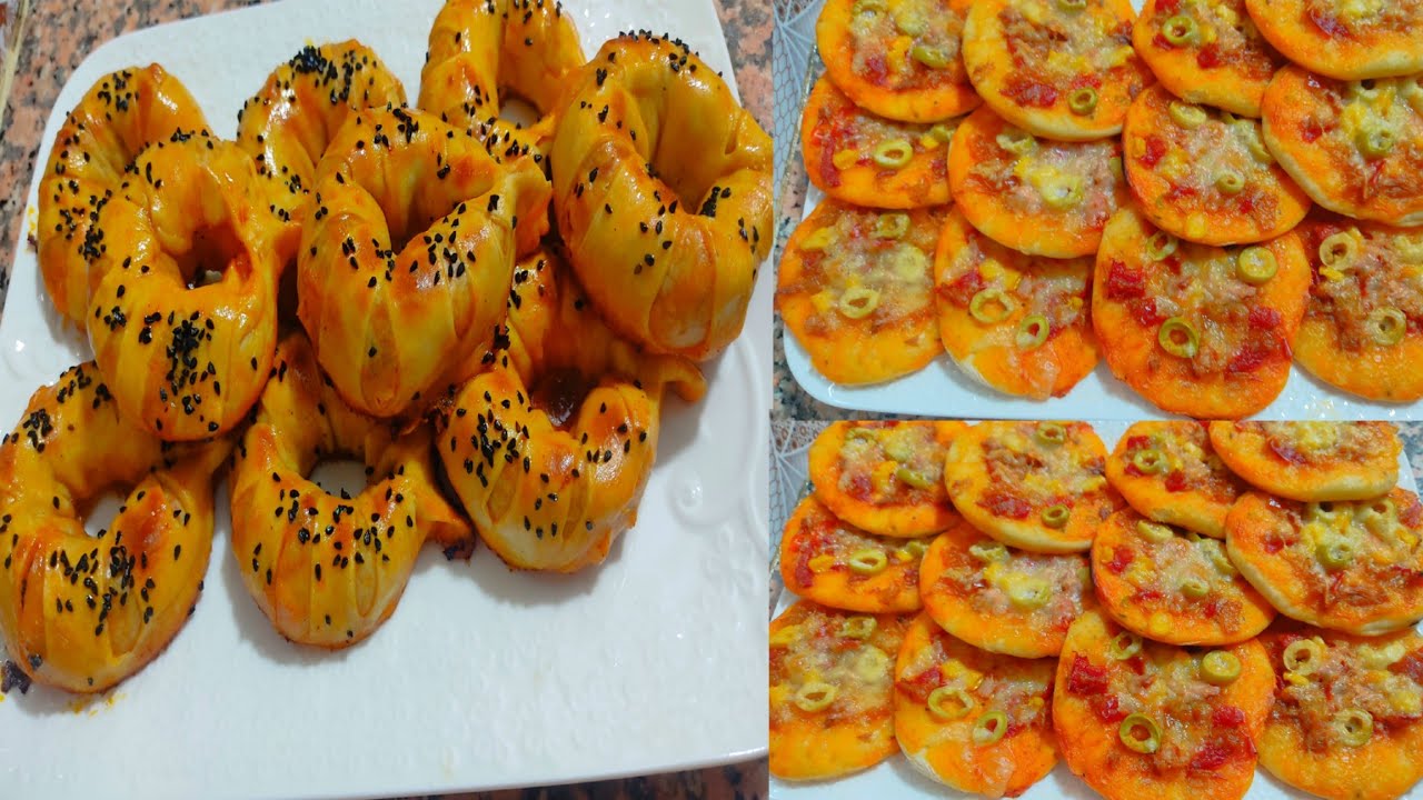 مني بيتزا 🍕 سهلة وبنينة وهلال معمر بالخضرة بمذاق زوين ميمگنش تفلتيهم 👌 رمضان مع عائلتي أجمل