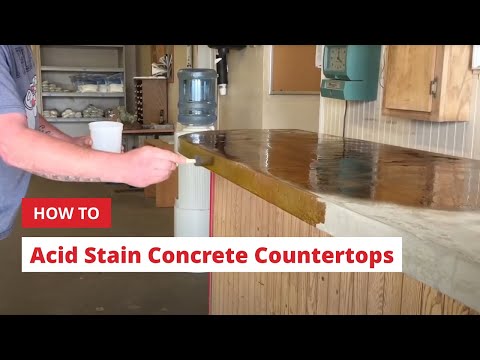 applying-concrete-acid-stain-to-an-overlay-countertop
