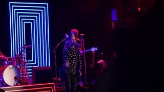 Fitz And The Tantrums - MoneyGrabber (Live at the Shoreline Amphitheater)