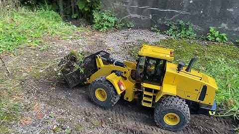 Testing the RC 1/14 470 Hydraulic Loader | Full Metal Power in Action!