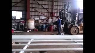 軽トラック用クレーン試作２号機　ブーム試験