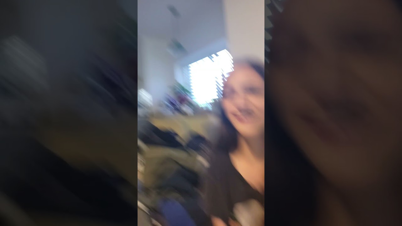 כשההורים חוזרים משיחות הורים בבית ספר