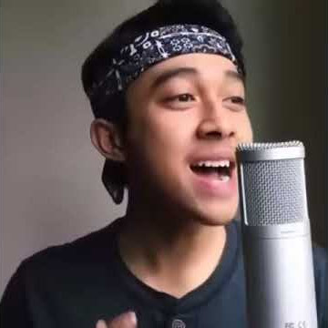Cover lagu lucinta luna.  Bobo dimana