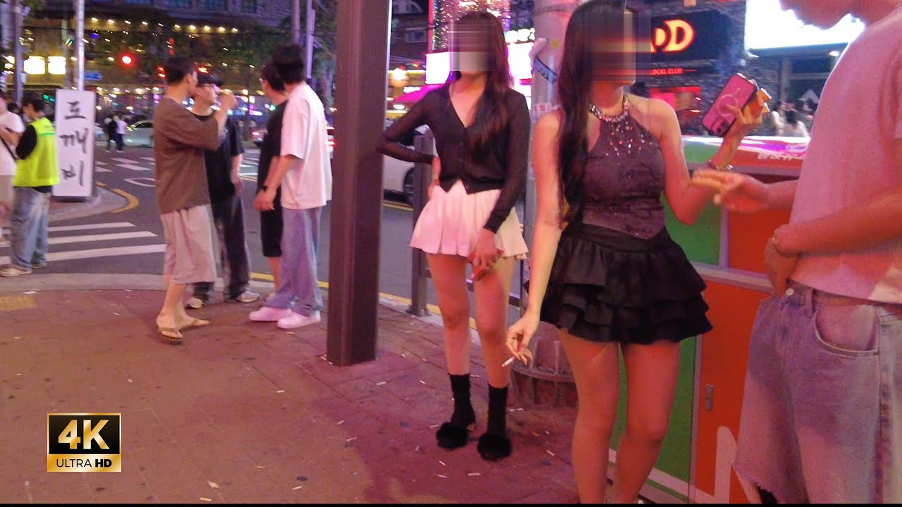 ［Hongdae 4K］Seoul Night Walk!! ~ Я собираюсь оторваться по полной сегодня вечером ~~ !!