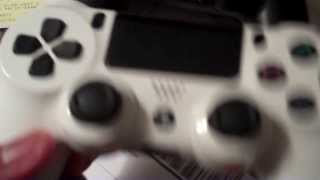 PS4 Custom White Dualshock 4 Controller (Hands-On & Comparison)