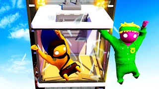 Trying to Survive a FALLING Elevator - Gang Beasts (Funny Moments)