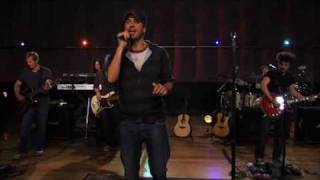 Enrique Iglesias - Hero - Live Walmart Soundcheck chords