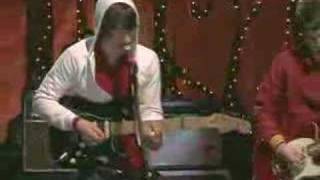 Arctic Monkeys - No Buses (live)