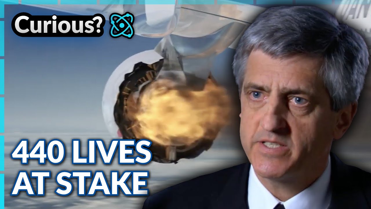 Qantas Flight 32 A380 Engine Explodes Over Singapore | Mayday: Air Disaster