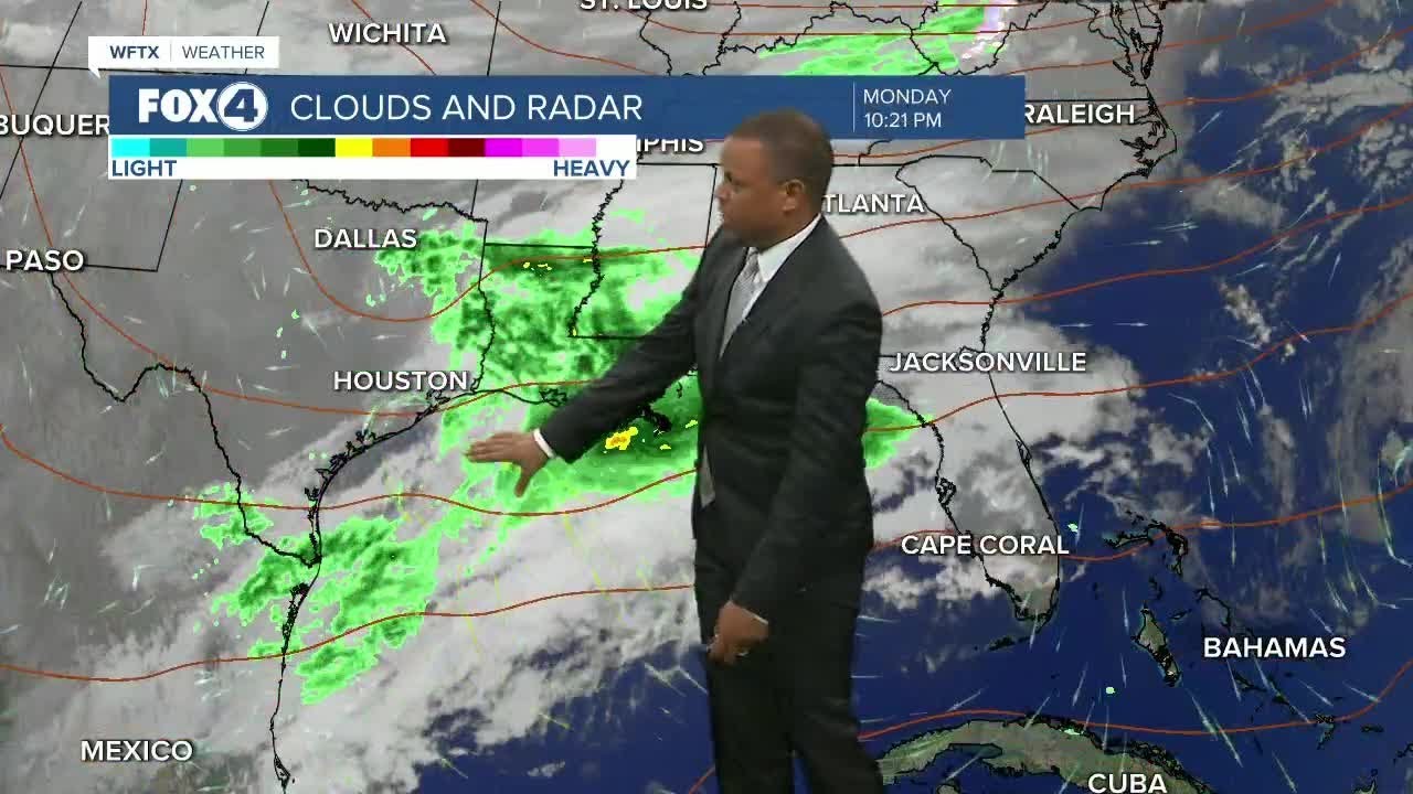 SWFL FORECAST 1/24/22 10PM: Rain chances move in later Tuesday - YouTube