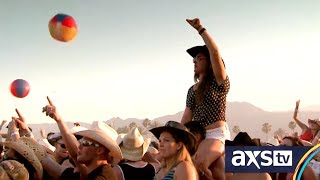 The Craziest Fans \& Food of Stagecoach: Stagecoach on AXS TV