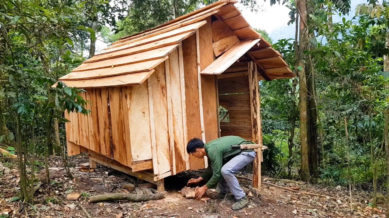 Building a Wooden Cabin in the Forest – How to Create a Free Power ...