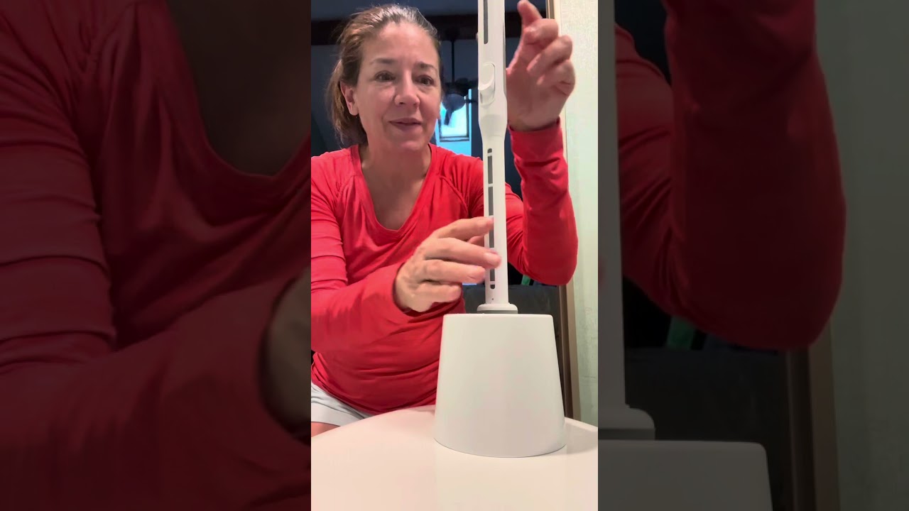 The new norwex toilet brush BacLock in the bristles!!