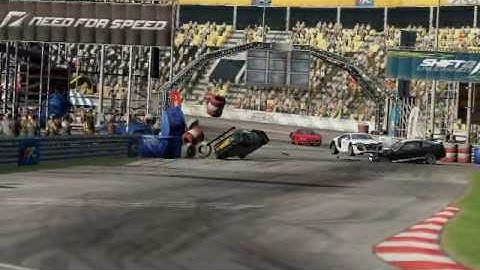 SHIFT 2 UNLEASHED™ - Hazyview 8 Crash 001