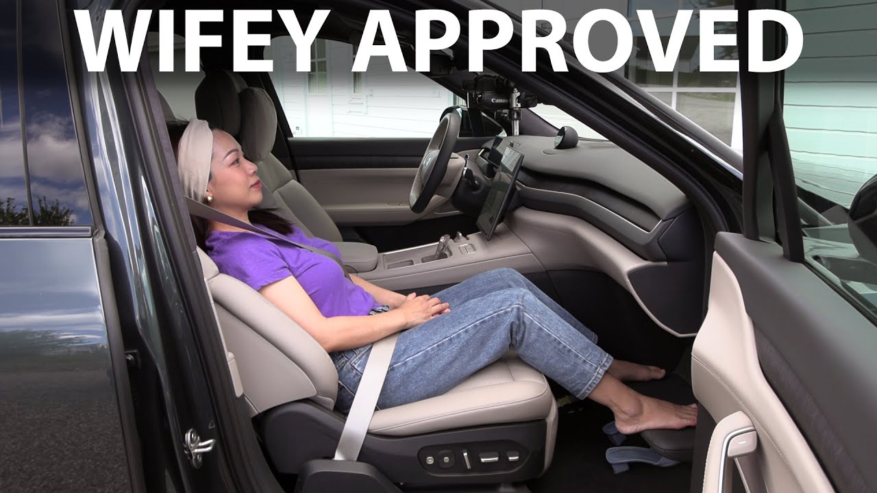 Family trip to Lilleputthammer in Nio EL8