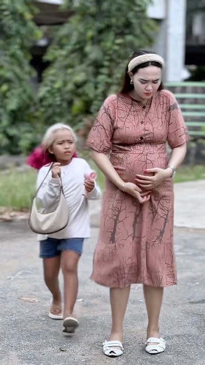 Anak yang cerdik selamatkan ibu hamil dan tangkap penjahat #shortvideo #trending