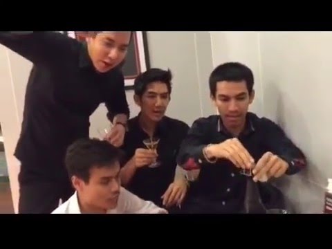 ป๊อก...สาวแตก