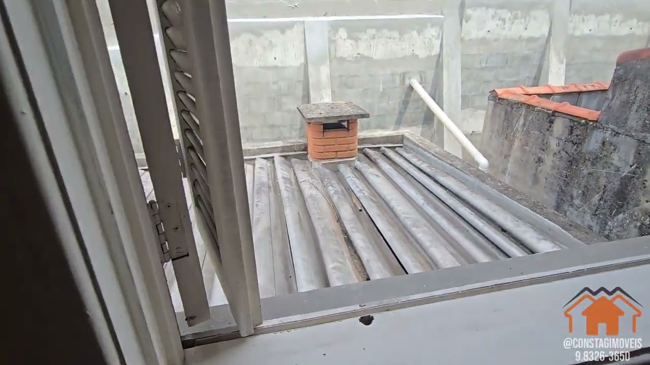 Belo Sobrado p/ Locação e Venda - 90 m² - 2 Dorms. - Jd. Guerreiro - Cotia/SP